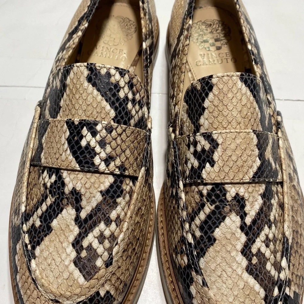 Vince Camuto Leather Tan&Black Snake Print Woman’s Slip  On Loafers 9.5 - Picture 7 of 12